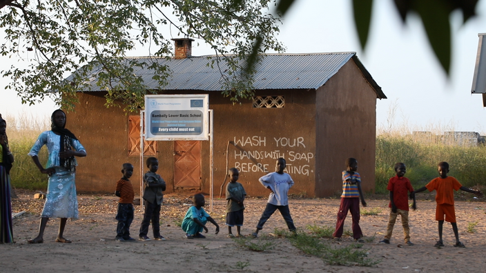 Episode 45 : Hand in Hand pour les enfants de Bambally