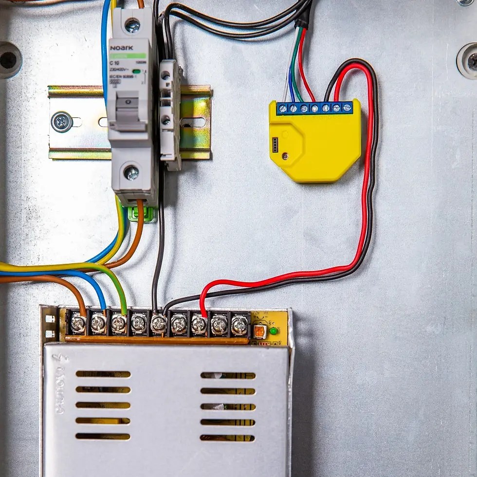 Indexkép: Shelly RGBW2 - Vezérlő LED izzókhoz vagy szalagokhoz 4x PWM 12/24V (WiFi)