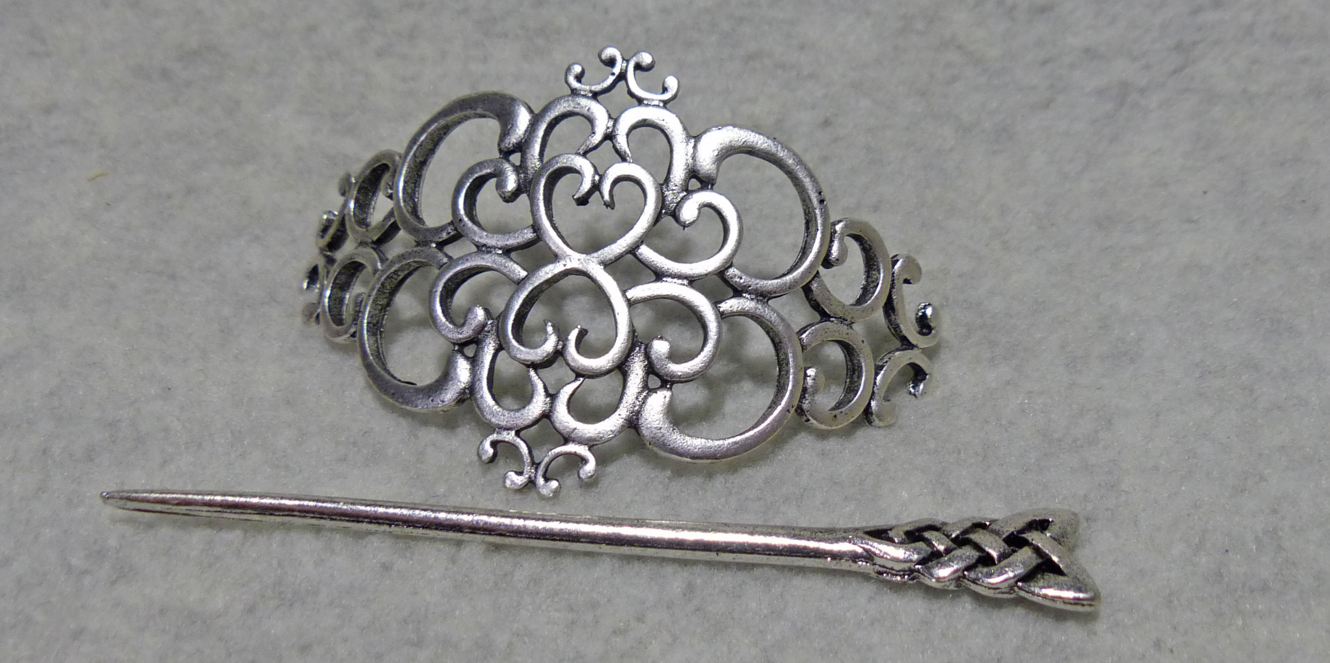 Pewter Crown Style Hair Barrette