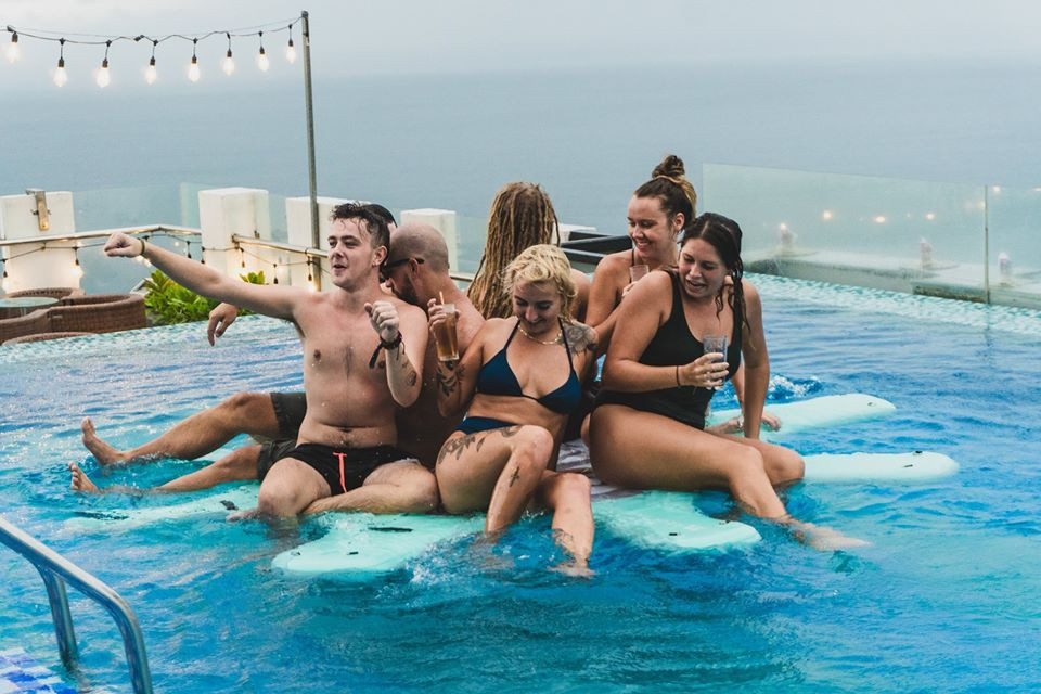 TOP 5 MUST-GO ENTERTAINMENT SPOTS IN DA NANG THIS SUMMER