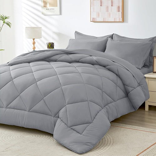 الصورة المصغرة: Snooze, plain quilt- لحاف شتوي سنوز، لحاف سادة