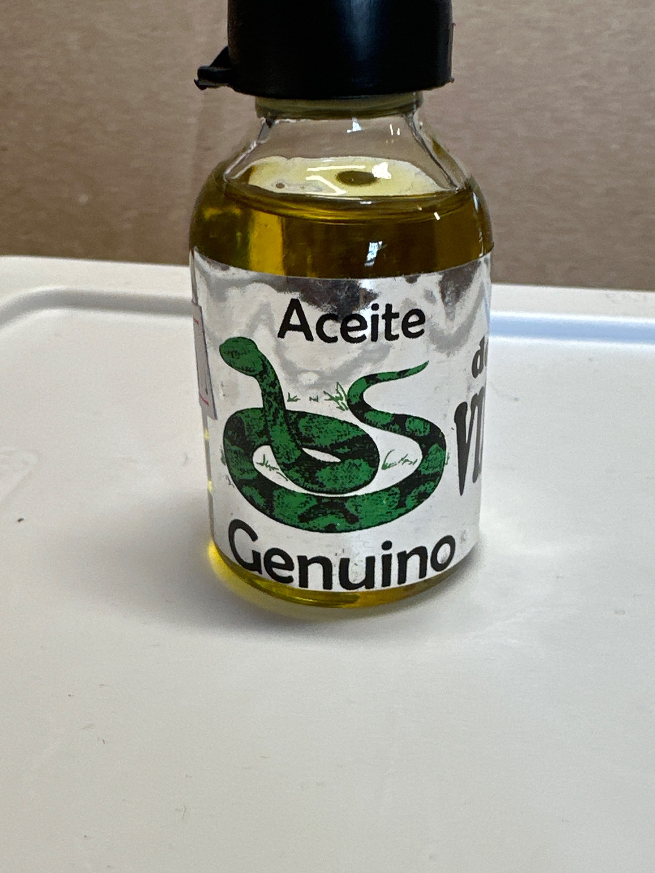 Genuine Snake Oil/ Aceite Genuino deVibora