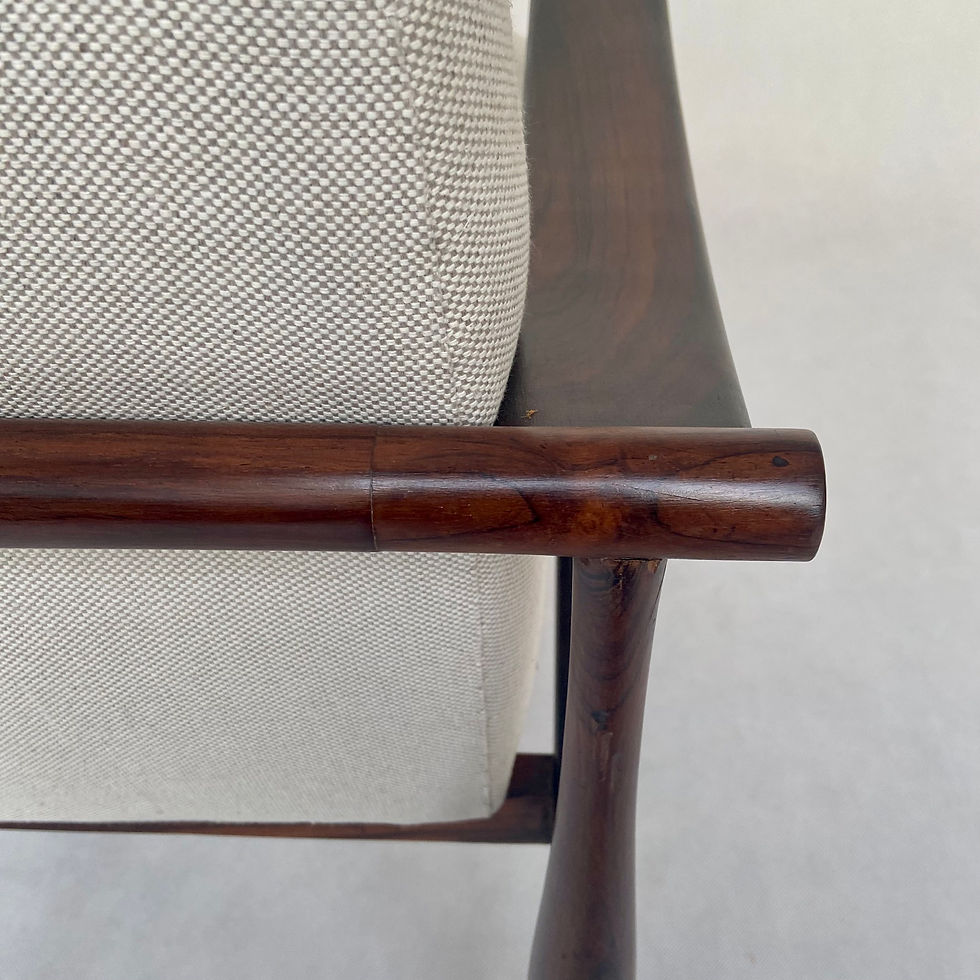 Thumbnail: Armchair in rosewood - Arts and Crafts School