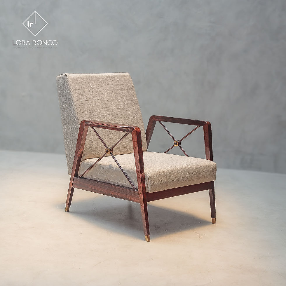 Móveis Cavallaro Poltrona madeira design anos 50 60 pé palito jacarandá tecido bege peça vintage original de época com selo