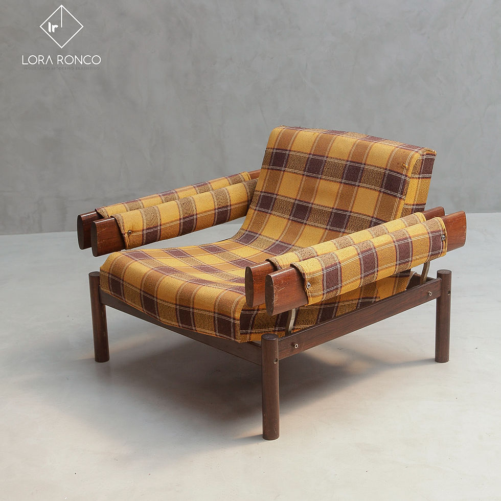 Thumbnail: Percival Lafer - MP-25 Armchairs - Solid Rosewood - 1967 (photos as is)