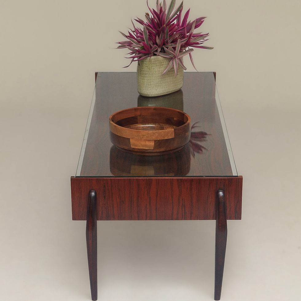 Thumbnail: Coffee table in rosewood, Saci model - Jean Gillon