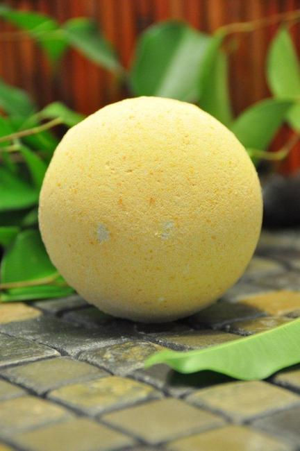 Love is in the Air Essential Oil Bath Bloom