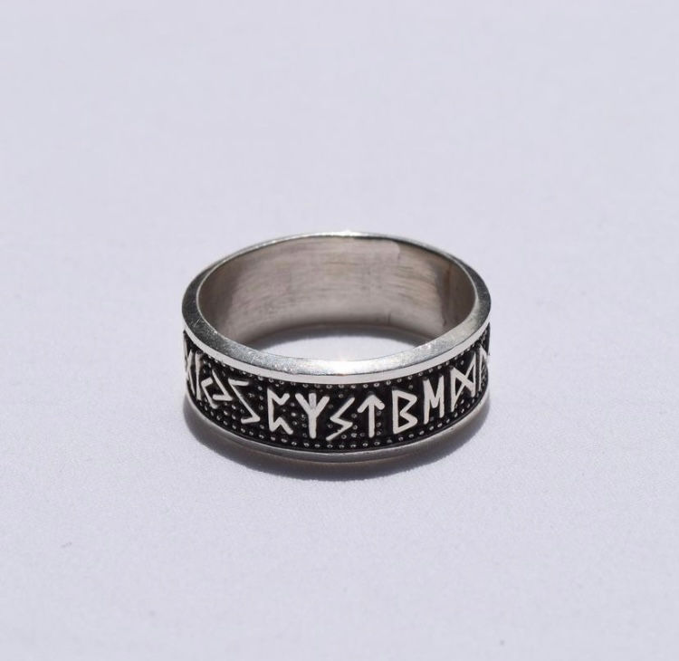 Magic Runes Ring