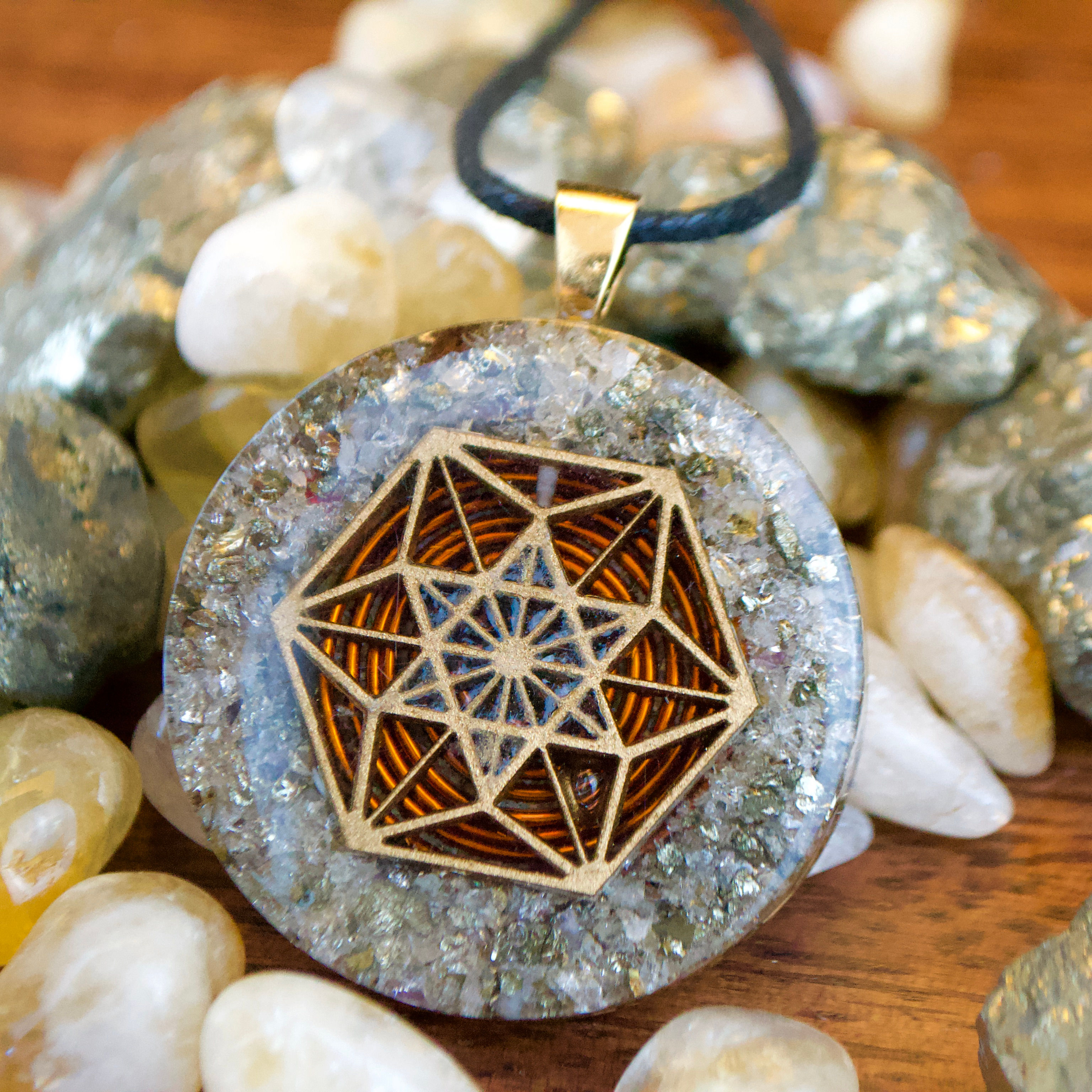 Orgón "Vector en Equilibrio" Citrino y Pirita