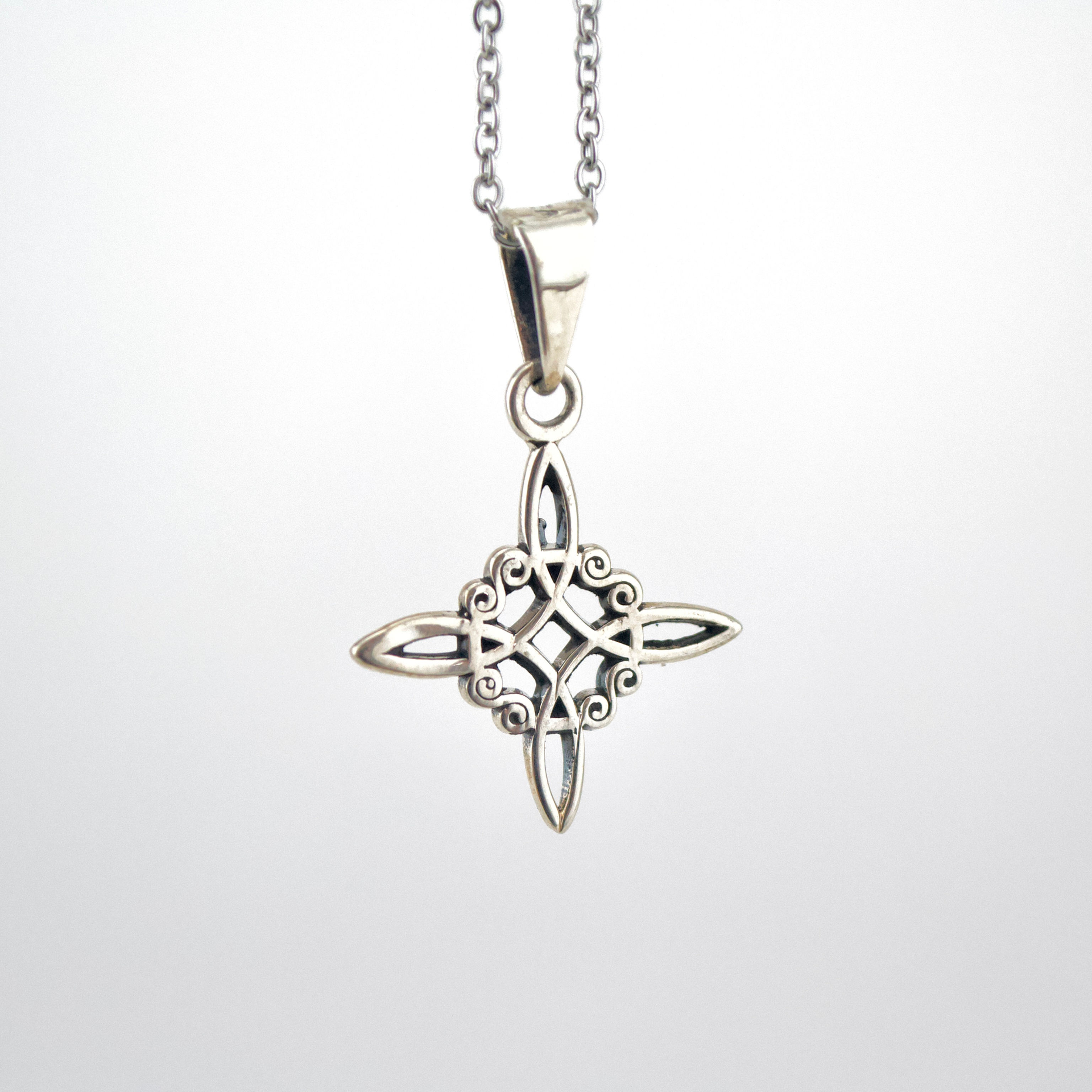 Dije Nudo de Brujas Mini