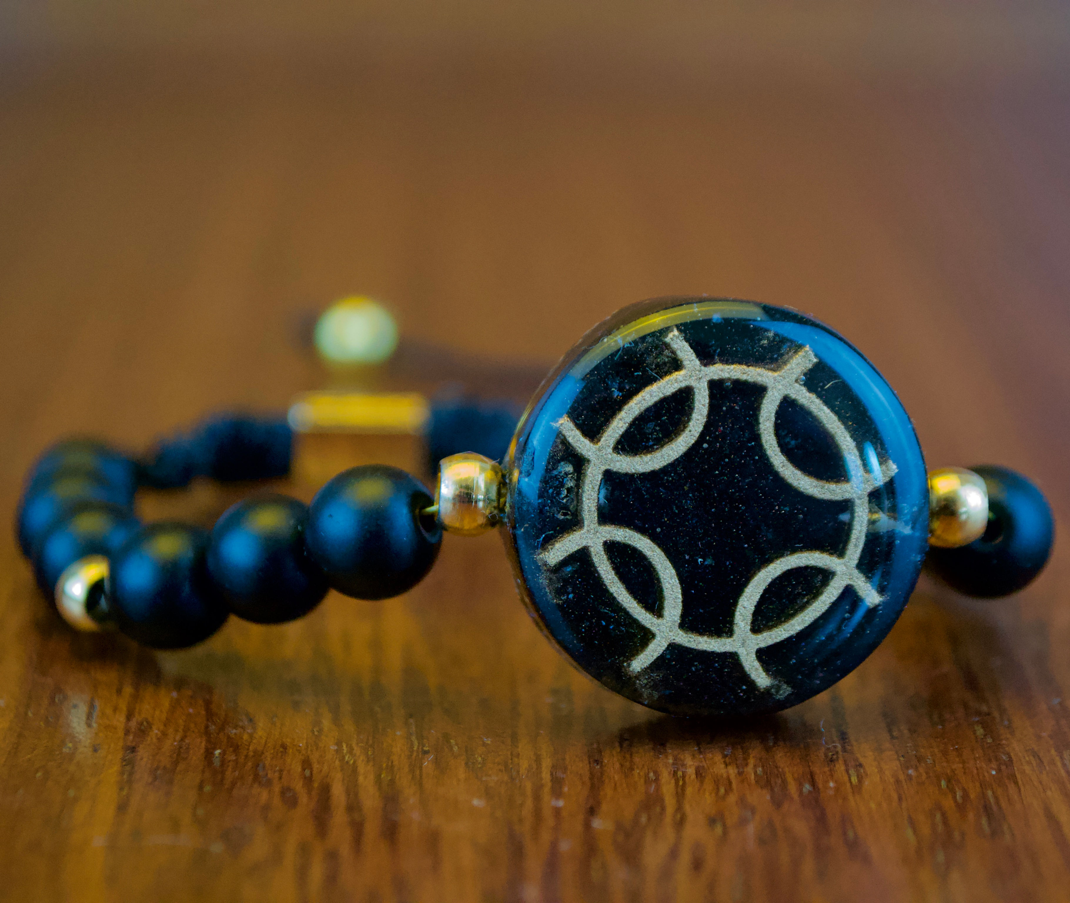 Pulsera Orgonita Runa "Generador Energía Positiva"