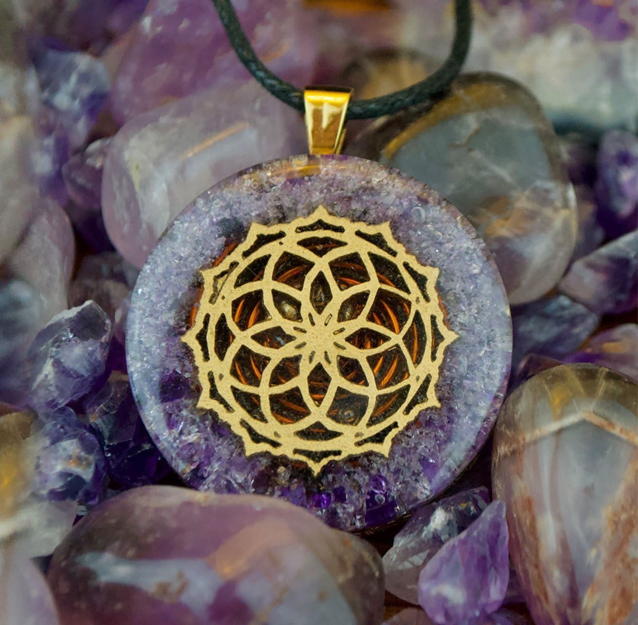 Collar Orgón Sahasrara Amatista