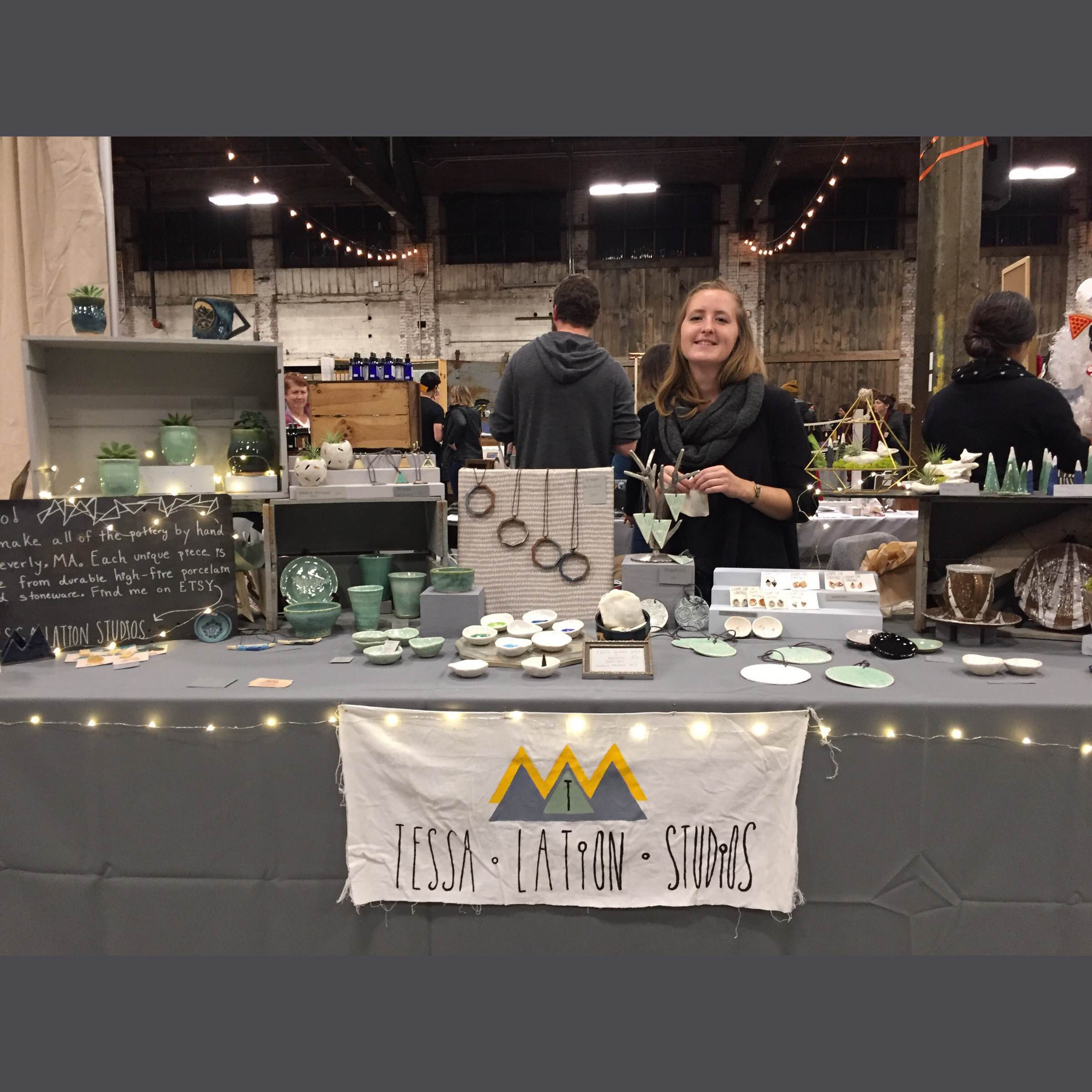 TESSALATiONSTUDiOS_booth