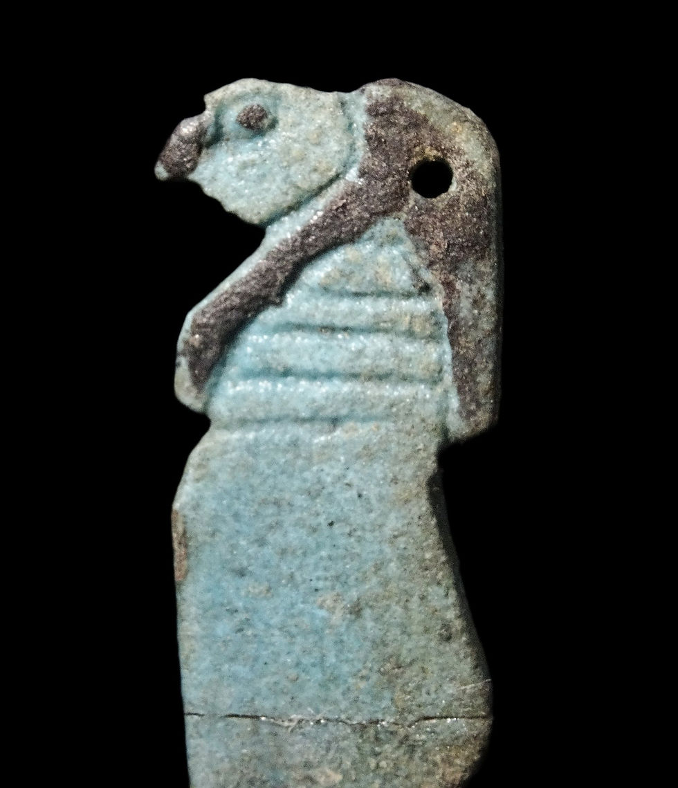 Miniatura: Gran amuleto de loza egipcia - Hijo de Horus - Kebehsenuf - Periodo tardío