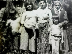 MAZİ KALBİMDE YARADIR