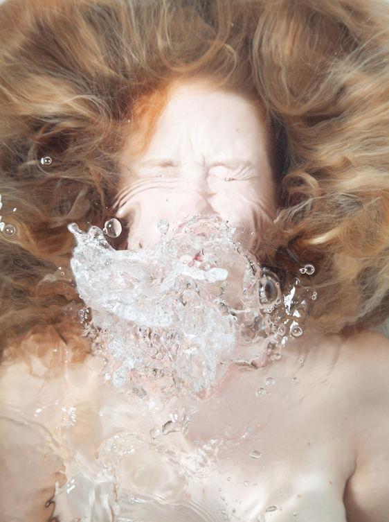 Fine art face in water bubbles Studio Barco Zurich