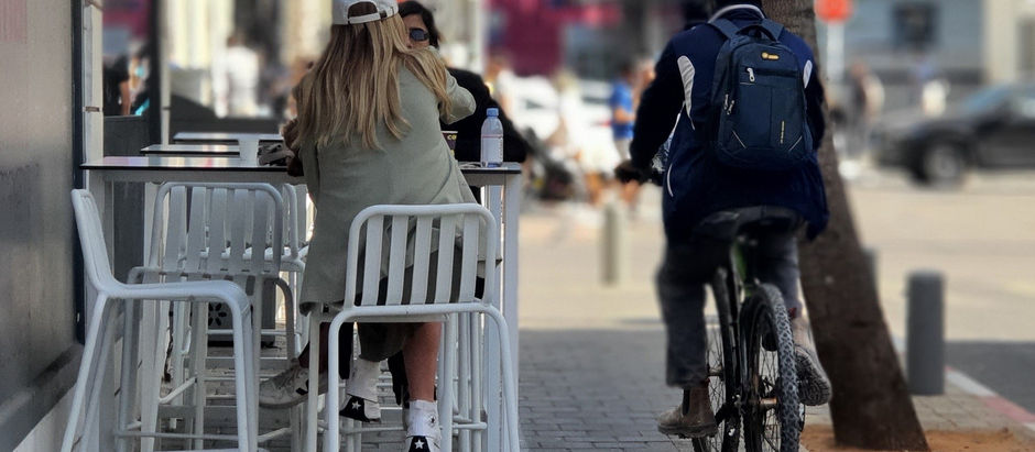 לב תל אביב – הליכה לאורך שדרות רוטשילד 