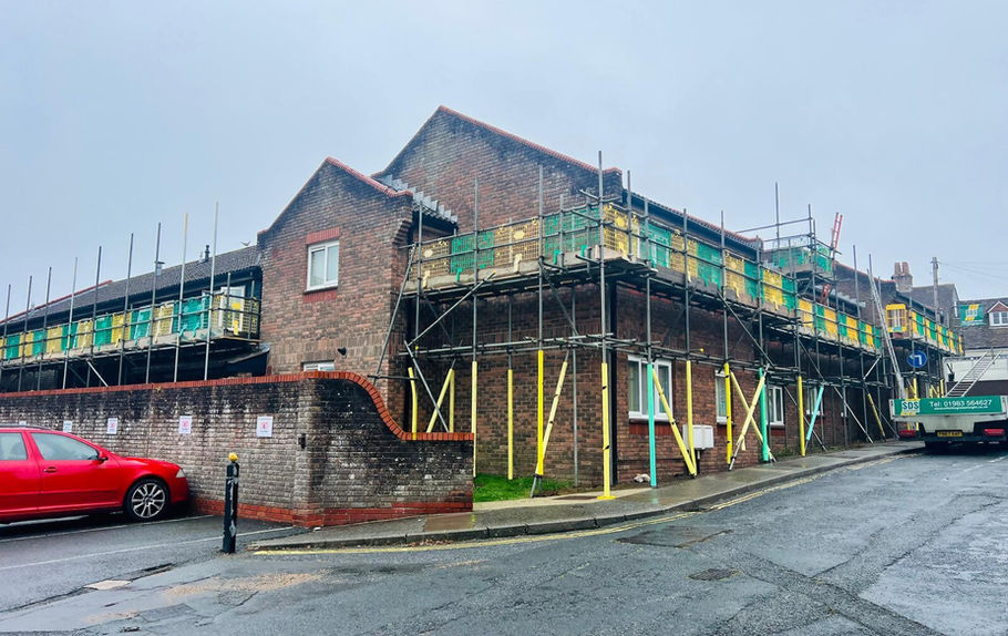 scaffolding for old building 
