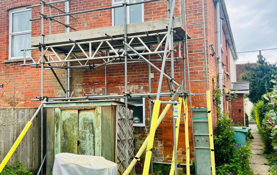 scaffolding for small house