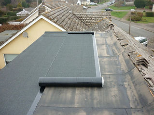 flat roof being made