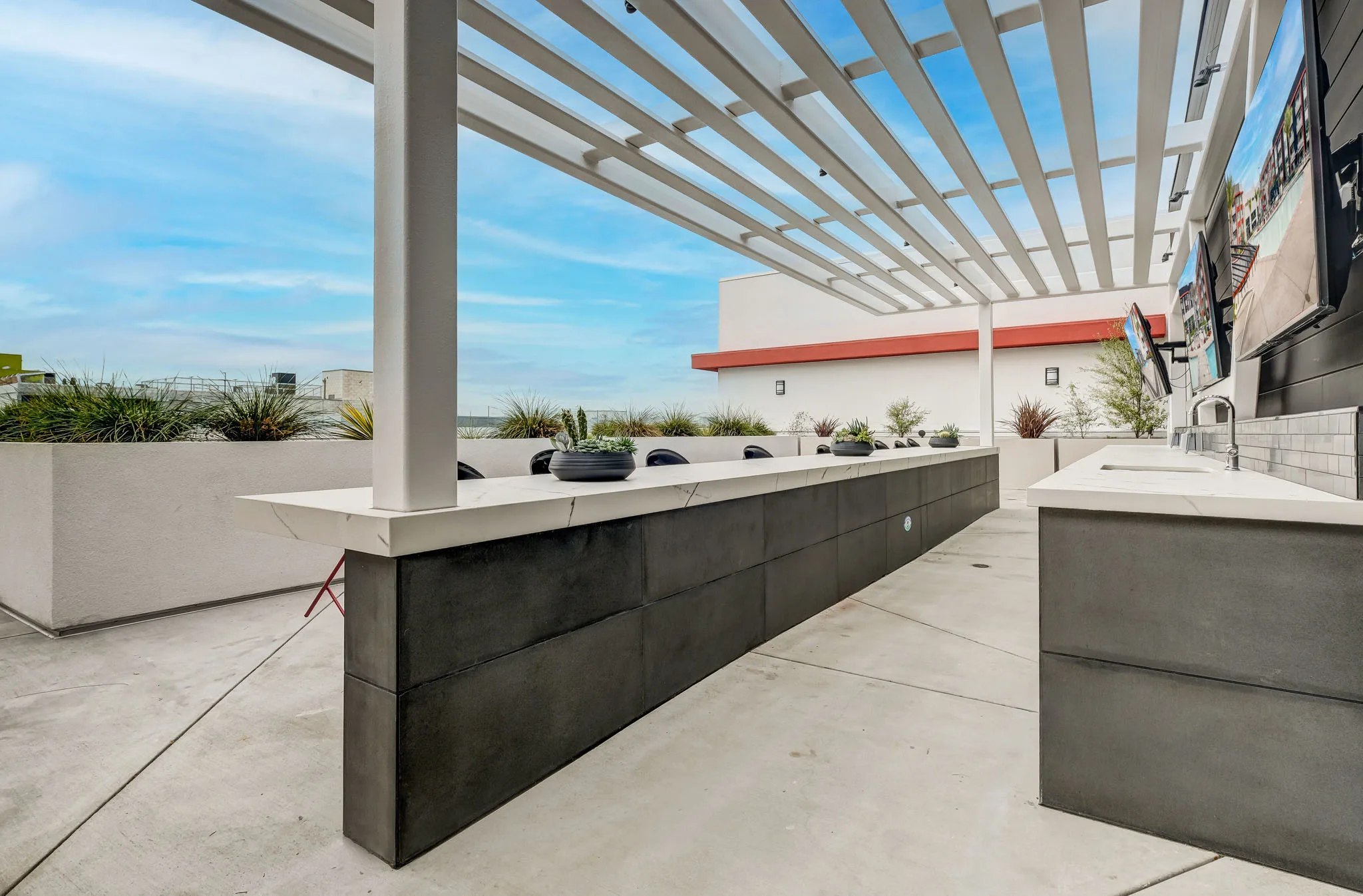 Revo Apartments