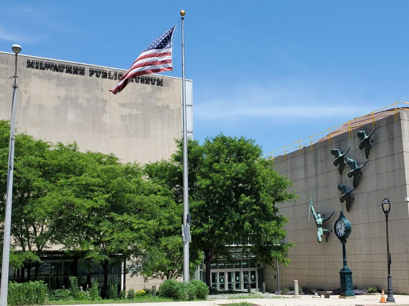 Milwaukee Public Museum