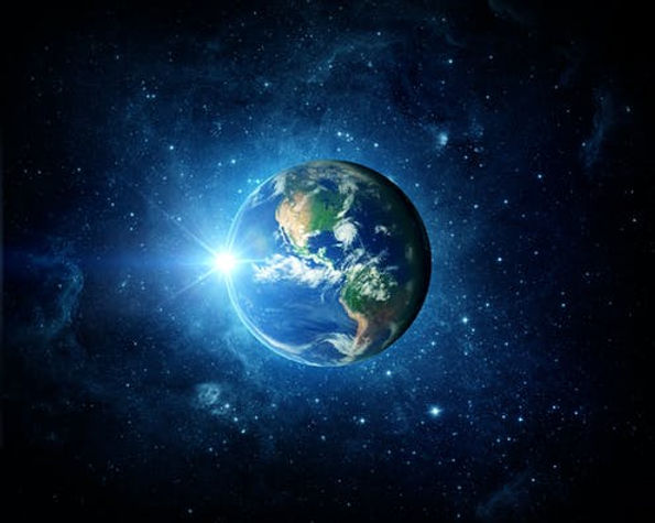 EARTH 2.jpg