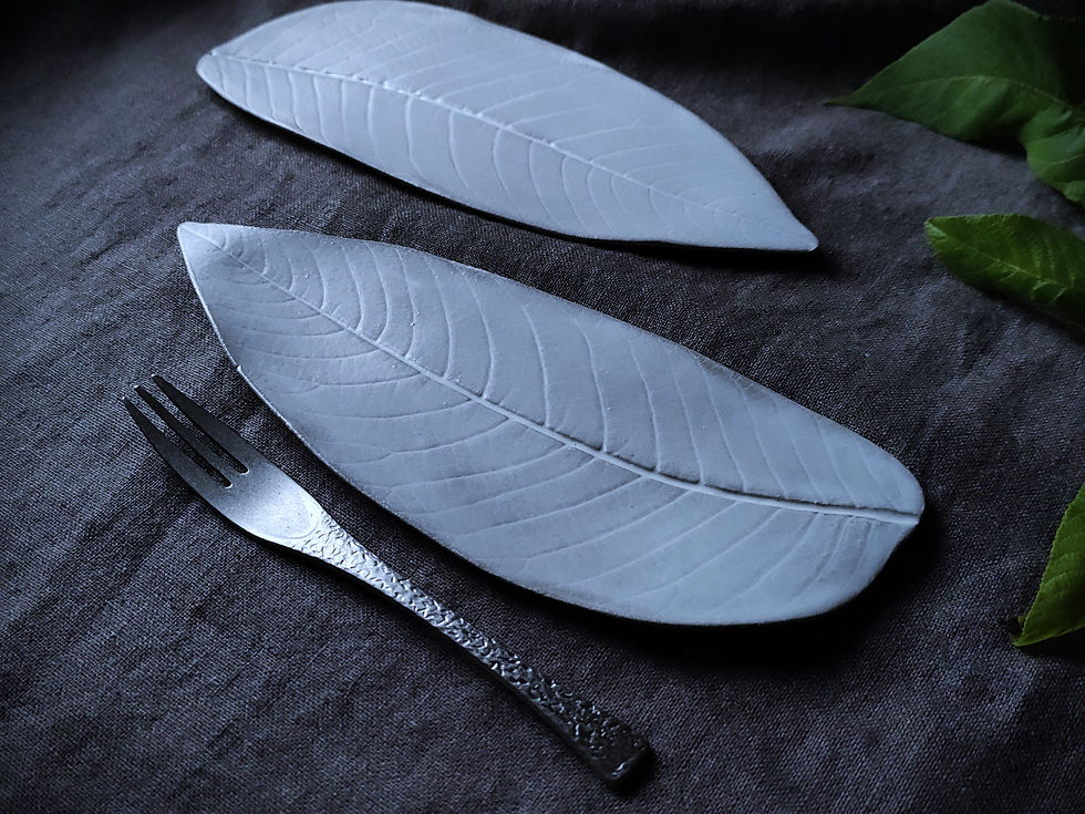 サムネイル： フォイユ　クルミ / walnut