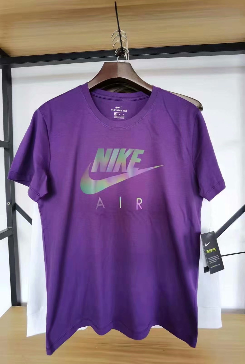 תמונה ממוזערת: T-SHIRT - NIKE AIR