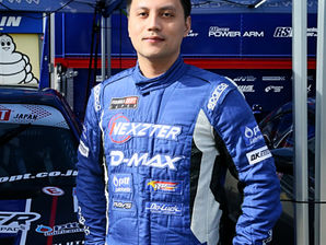เอส ชนัฐพนธ์ เกิดเปี่ยม กับมหกรรมดริฟระดับโลก Formula Drift Japan2025 สนามที่4 ประเทศญี่ปุ่น