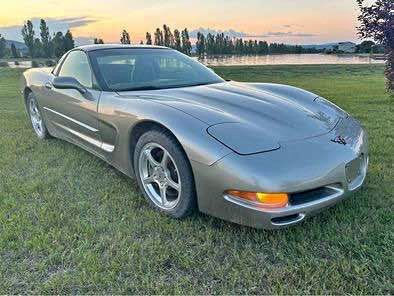 2001 Chevrolet corvette Coupe 2D
