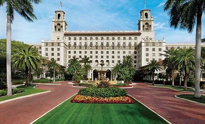 thebreakers_maindrive-393218a4611c4e2cbc