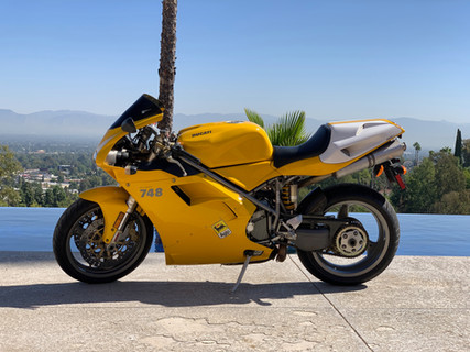 DUCATI 948