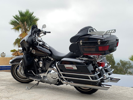 HARLEY DAVIDSON SUPER CLASSIC
