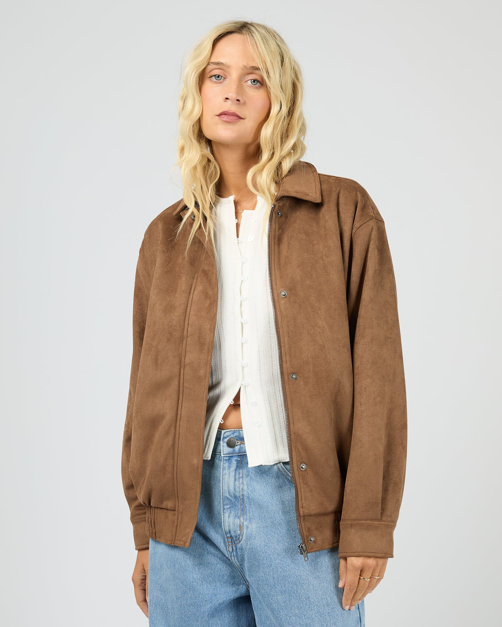 ALL ABOUT EVE | Kira Bomber Jacket | Tan