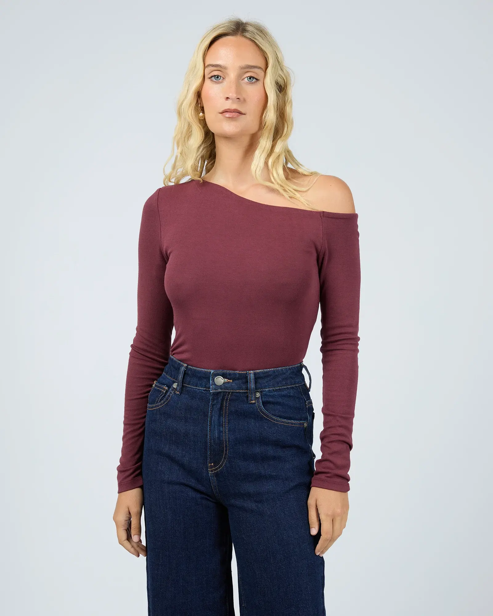 ALL ABOUT EVE | Kylie Off Shoulder Long Sleeve Top | Burgundy