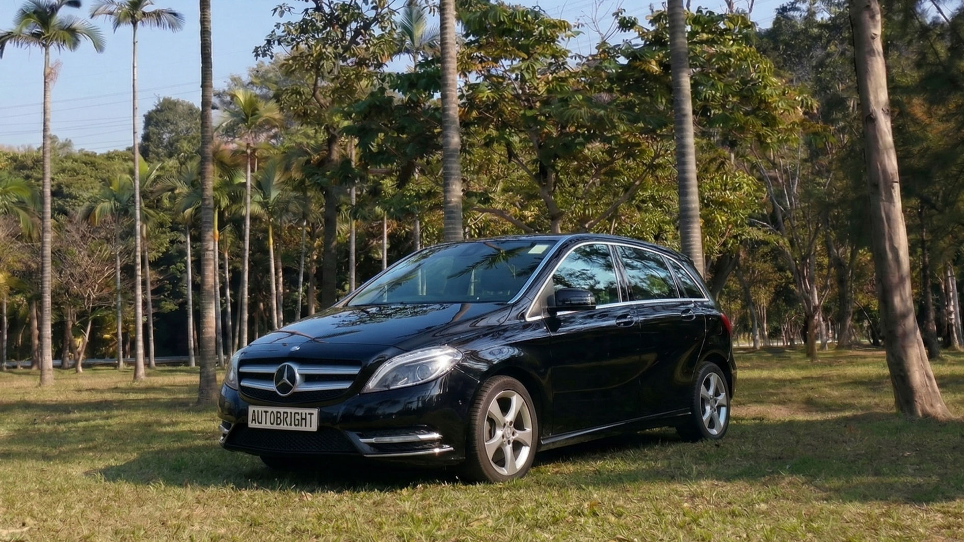 [新上市]﹣Mercedes-Benz B200 2015