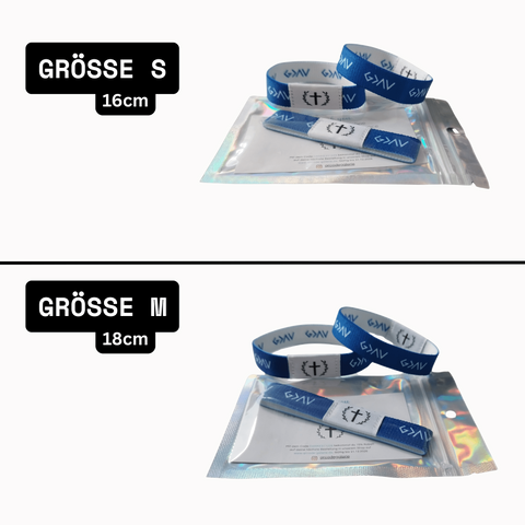 Blaues NFC Armband mit Kreuz Symbol Größenangabe Draufsicht