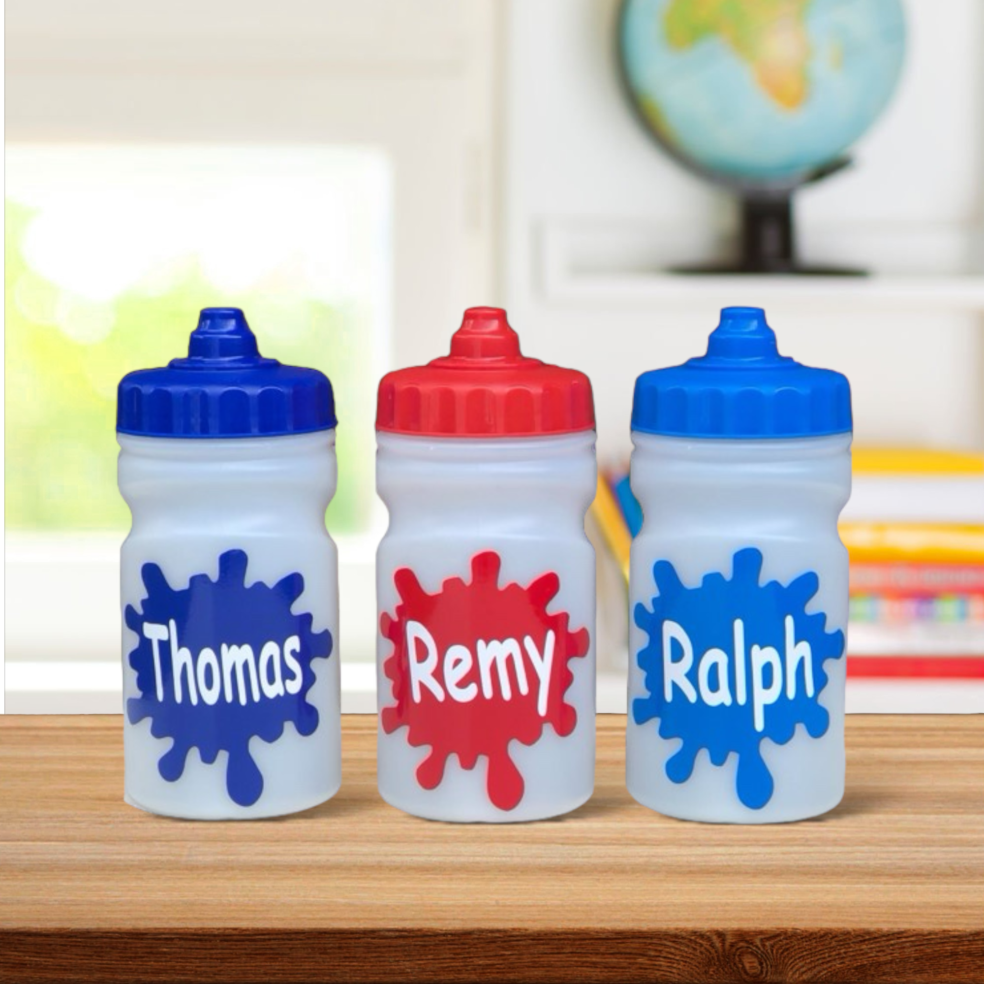 DA302: 300ml bottle with splat design and demand activated lid.