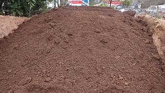 scoops landscaping brown mulch.jpg