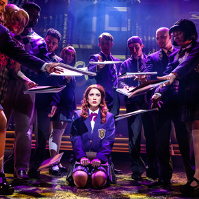 Review: Cruel Intentions the 90’s Musical at the Athenaeum Theatre