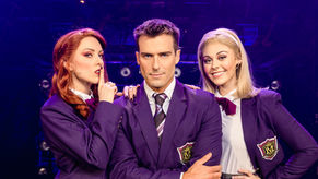 Review: CRUEL INTENTIONS THE ’90s MUSICAL at Her Majesty’s Theatre
