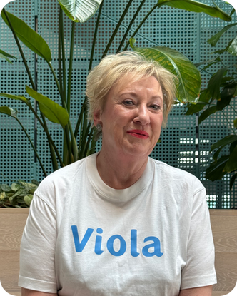 Pečovatelka Viola