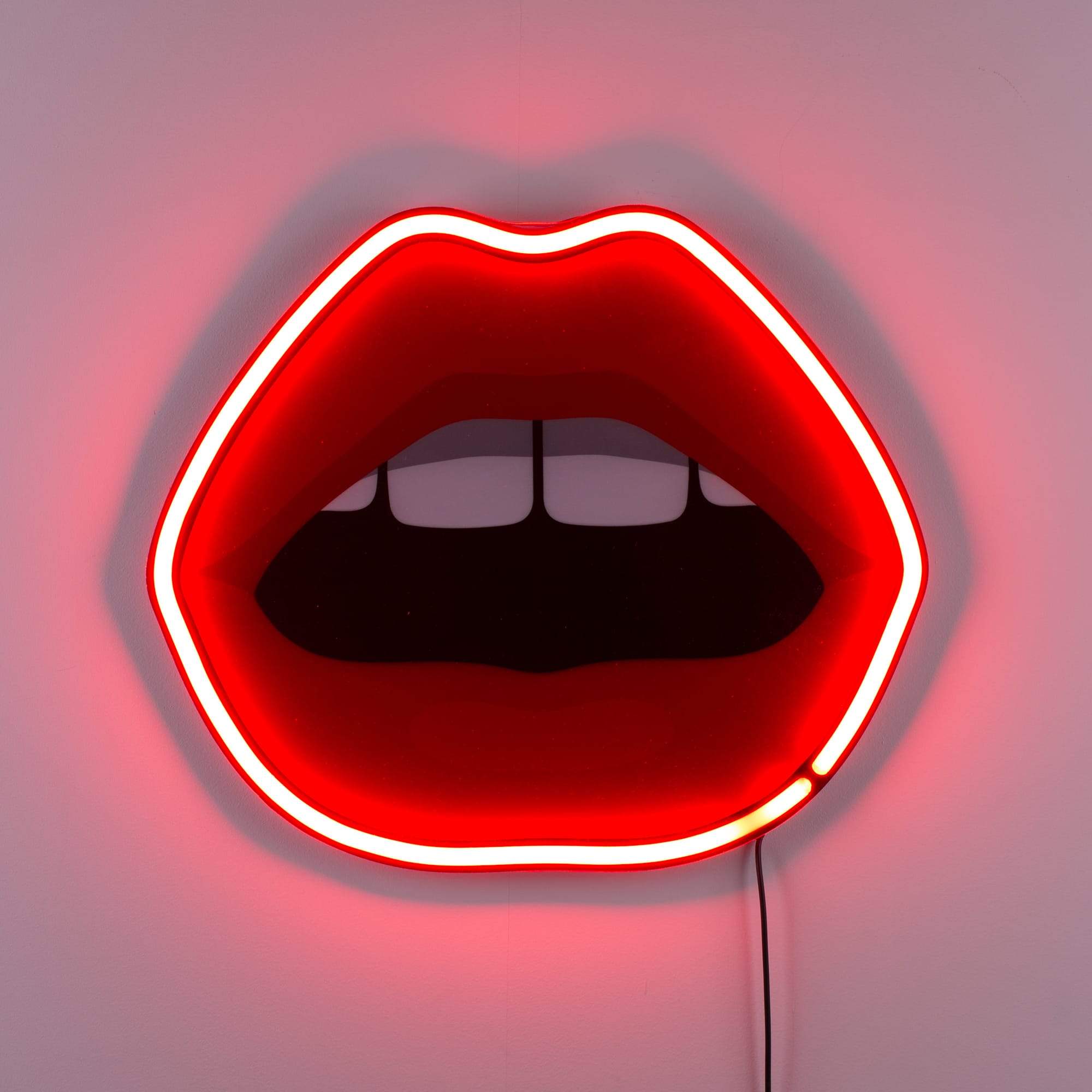 Seletti-Studio-Job-Neon-Lamp-13100-2