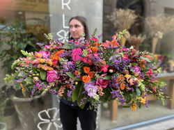 Dessus cercueil coloré Marlies Fleurs fleuriste Nimes 