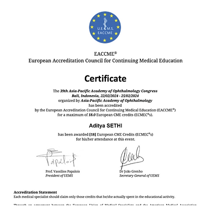 Dr. Aditya Sethi speaking at a national CME on latest advances in LASIK and SMILE surgery