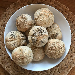 Glutenfreie und vegane Joghurt-Brötchen