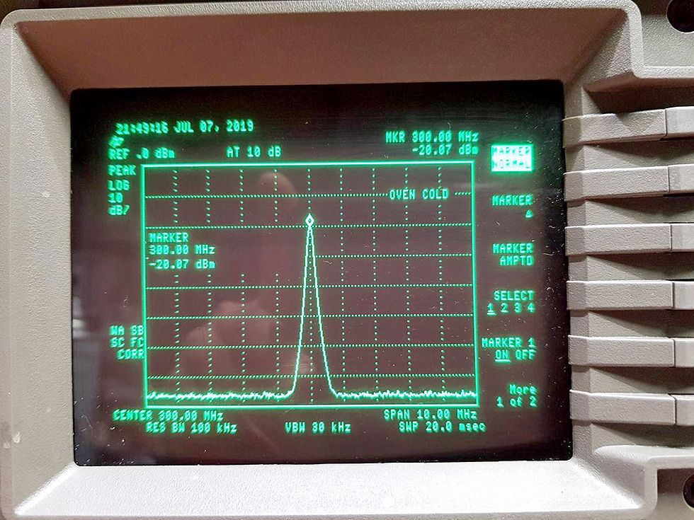 Thumbnail: HP 8595E Spectrum Analyzer