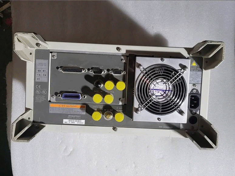 Advantest R3465 Spectrum Analyzer rescience