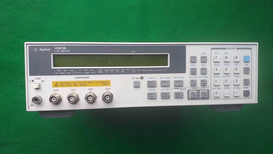 Agilent 4263B LCR METER (10hz100khz) rescience